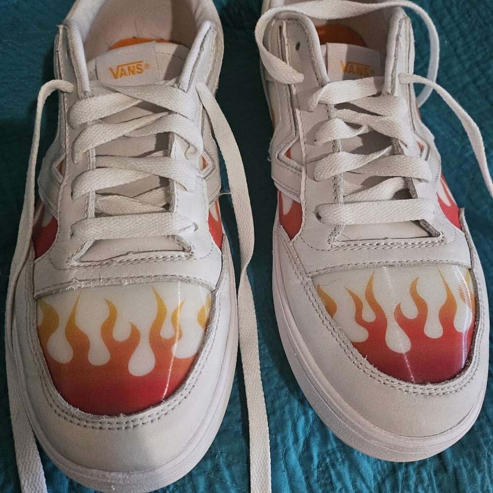 Flame Shell Vans-Only Worn Once - image 1
